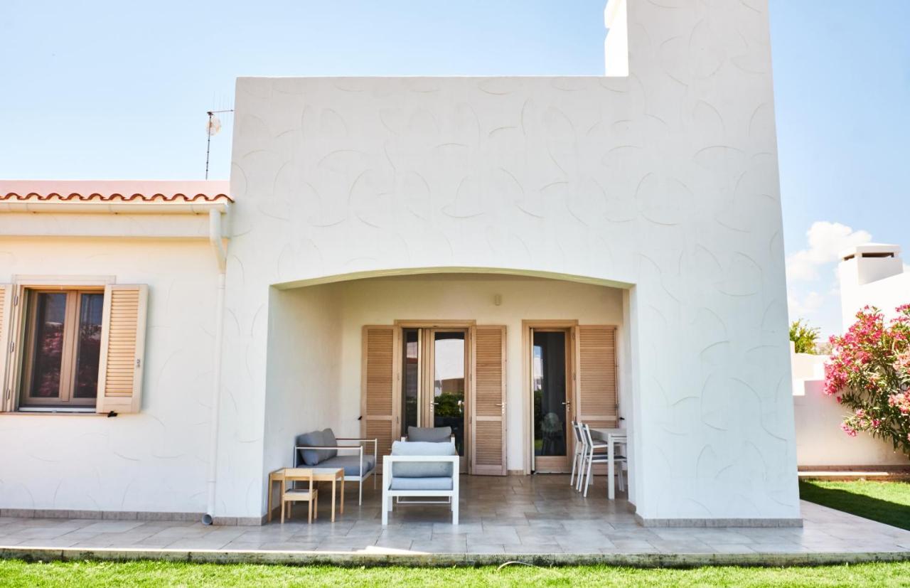 וילאנובה די אוסטוני Villa Dublin - Mare Blu 2 - Ostuni מראה חיצוני תמונה